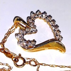 14K Diamond Heart High Grade Stones 14KT 18" Chain Total Aggregate 2.33gms WT